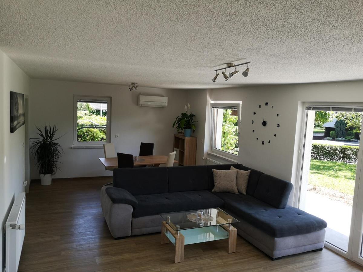 Jaka Apartments بليد المظهر الخارجي الصورة